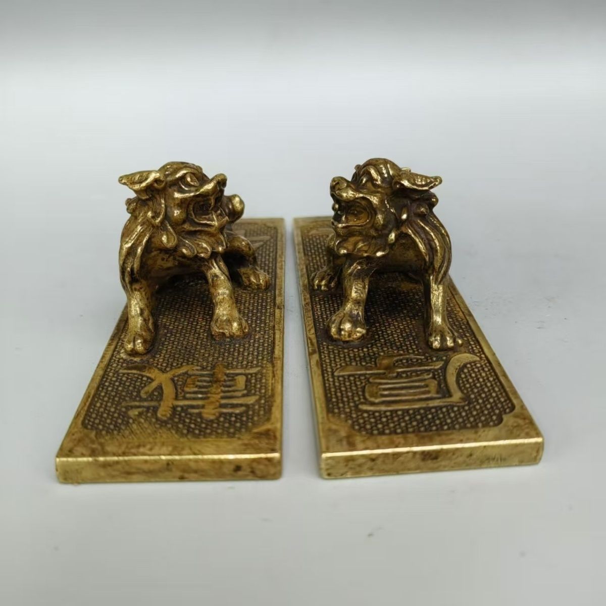زوج من أوزان الورق النحاسية عل - مراجعة Lion Stationery & Office Supply(Kunshan)Co.Ltd وسعره